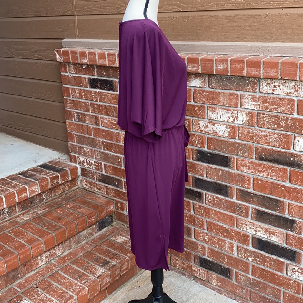 Natori Matte Jersey Blouson Midi Dress in Plum - Picture 4 of 8
